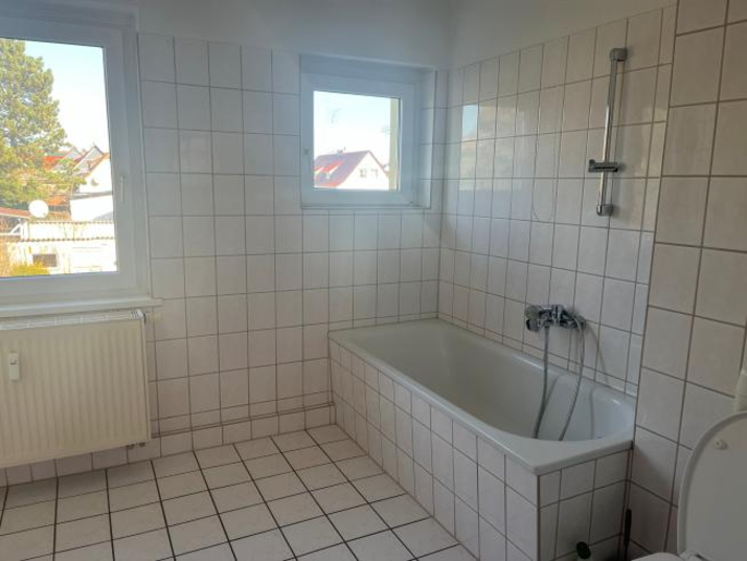 Bad mit Wanne
